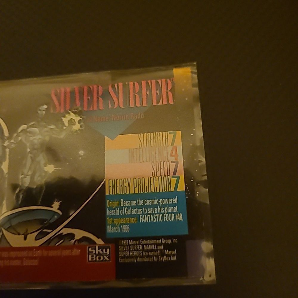Silver Surfer Trading Card - Picture 4 of 4